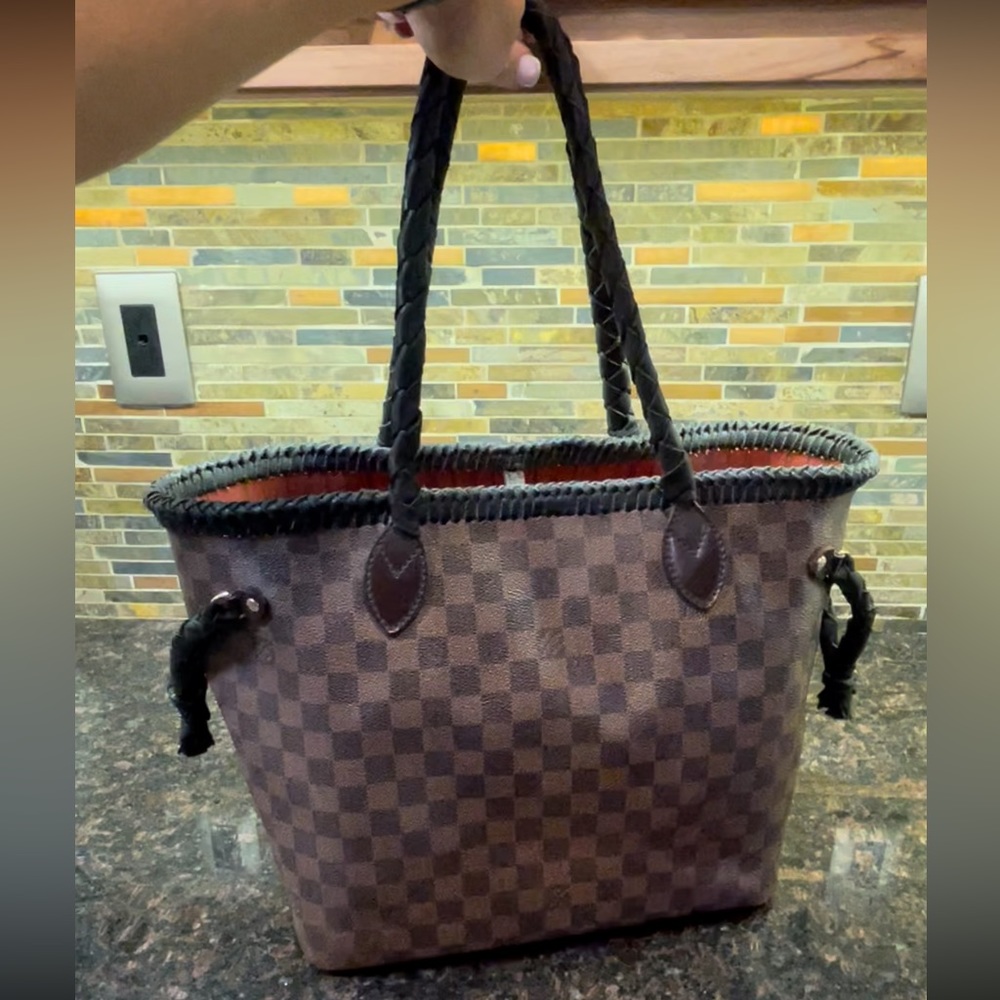 Louis Vuitton Neverfull Mm